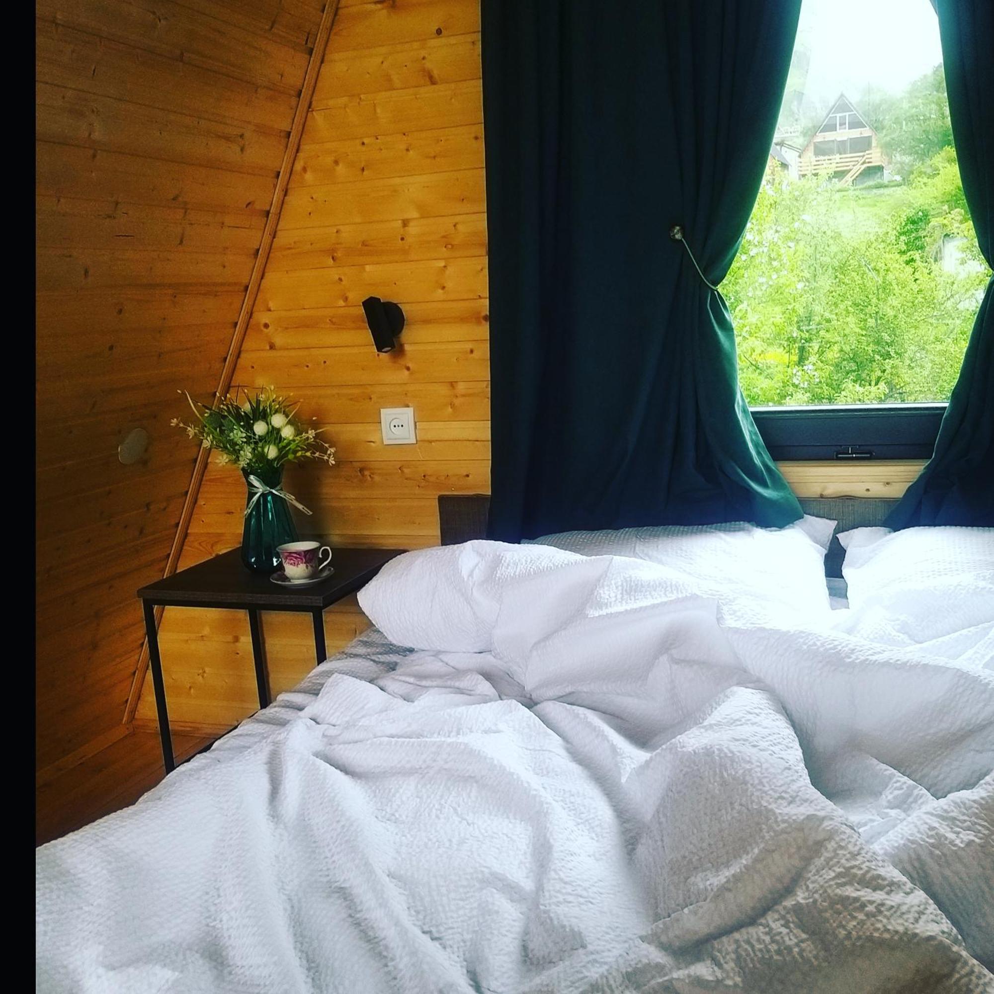 Emotion Kazbegi Appartement Kamer foto